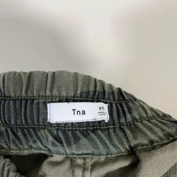 ARITZIA | TNA ALIX CAMO JOGGER - Picture 7 of 12